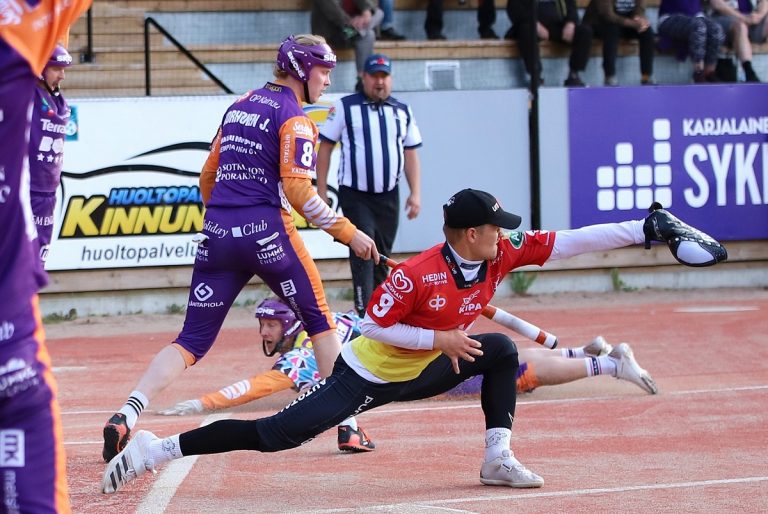 Kuva: Niilo Hirvonen / Kitee jäi millien päähän Jymystä - kuten tässä Niilo Piiponniemen tuomassa juoksussa.